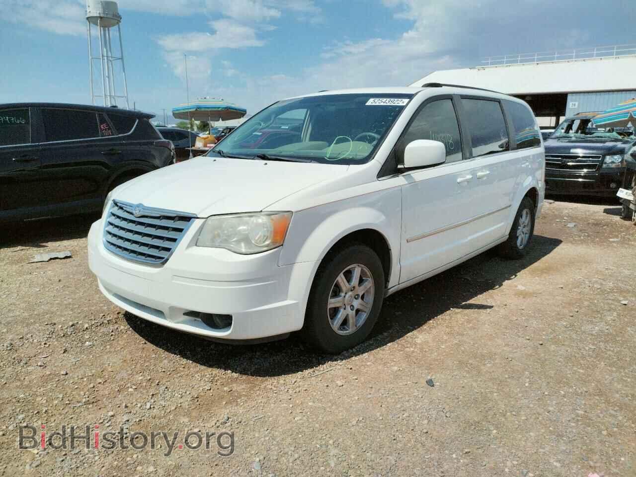 2010 CHRYSLER MINIVAN - VIN: 2A4RR5D1XAR414174 - Фото 2