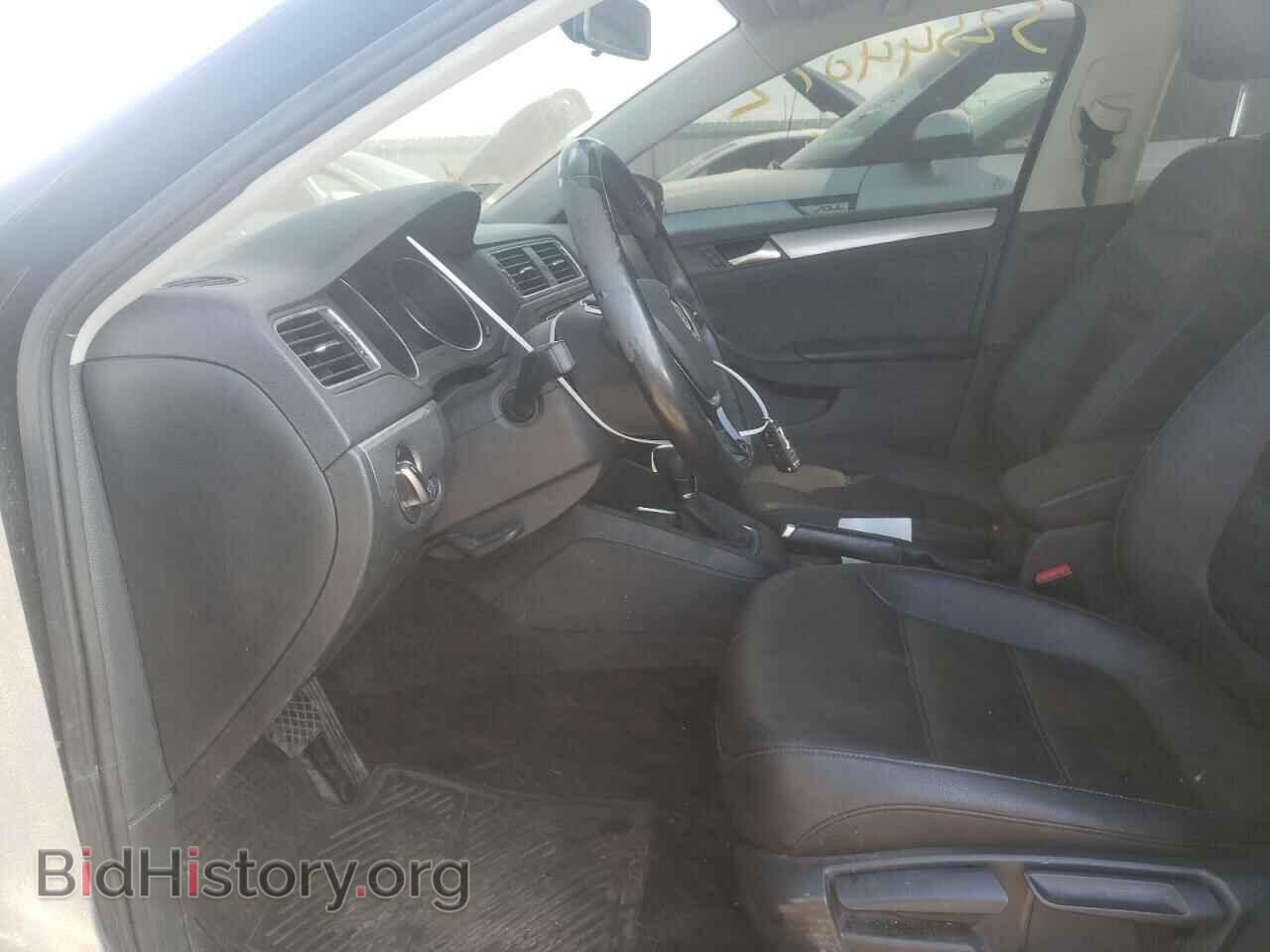 2017 VOLKSWAGEN JETTA - VIN: 3VWDB7AJ0HM309503 - Фото 5