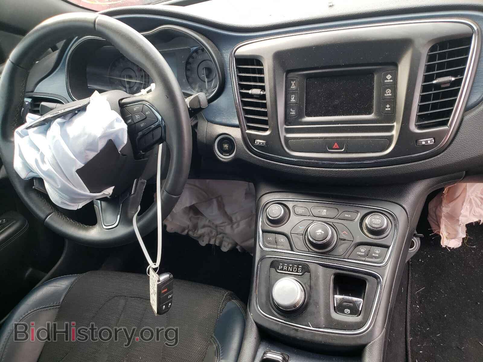 2016 CHRYSLER 200 - VIN: 1C3CCCBB0GN115736 - Фото 9