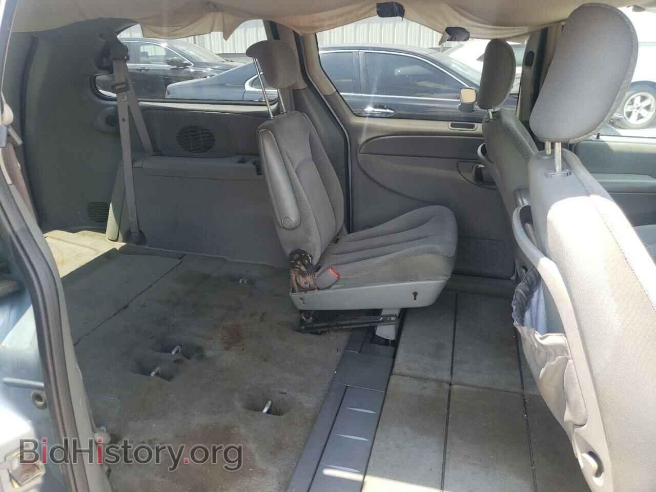 2006 CHRYSLER MINIVAN - VIN: 2A4GP44R46R604430 - Фото 6