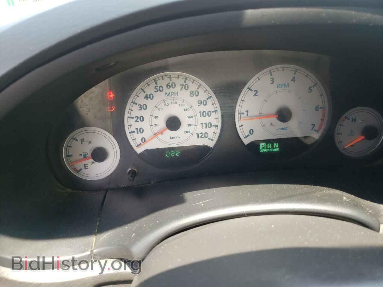 2006 CHRYSLER MINIVAN - VIN: 2A4GP44R46R604430 - Фото 8