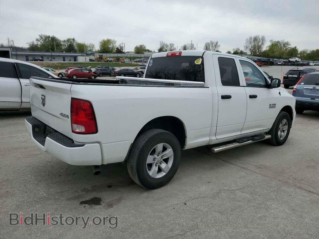 2018 RAM 1500 - VIN: 1C6RR7FGXJS200004 - Фото 3