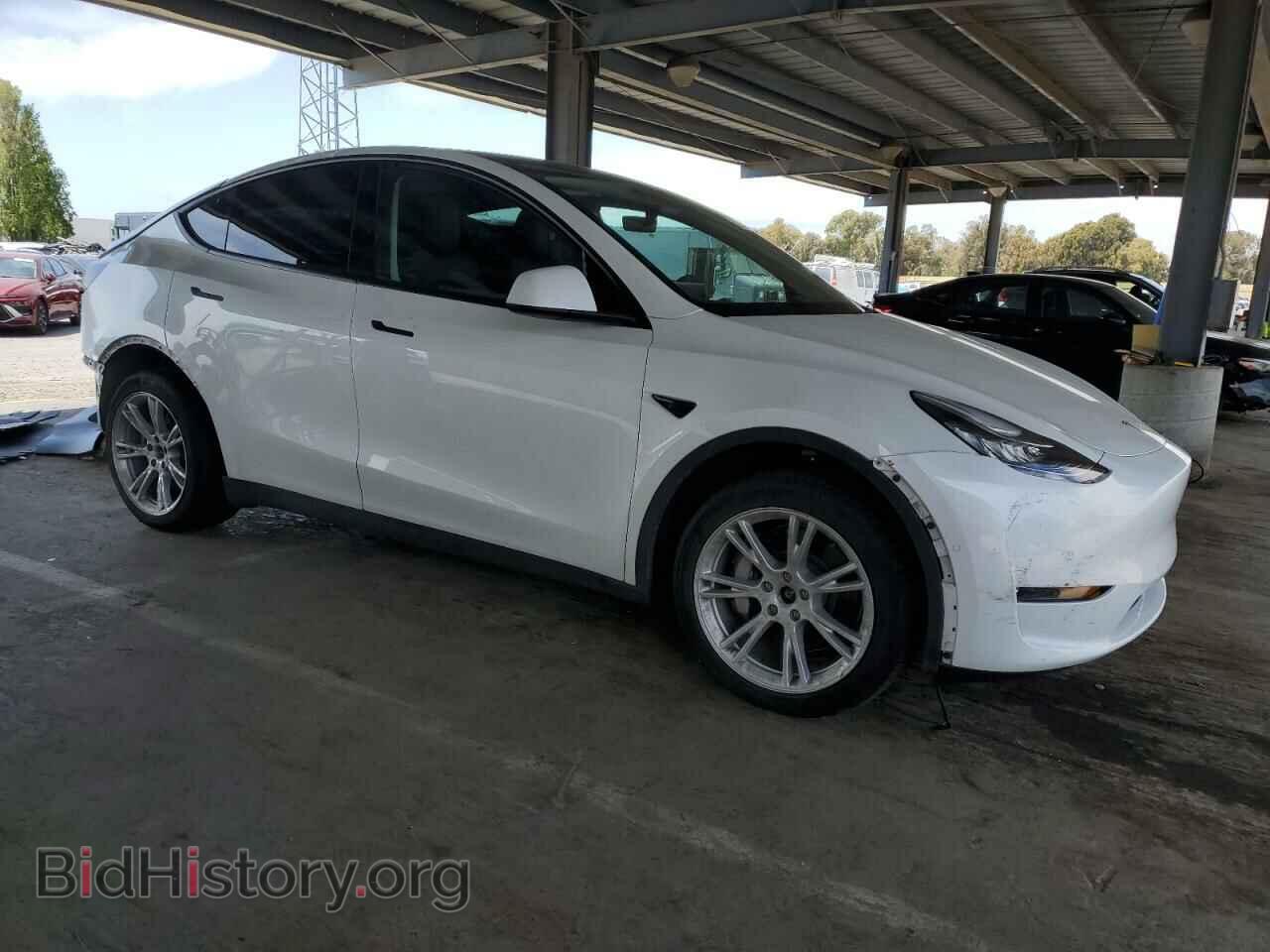 2022 TESLA MODEL Y - VIN: 7SAYGDEE4NF493686 - Photo 4