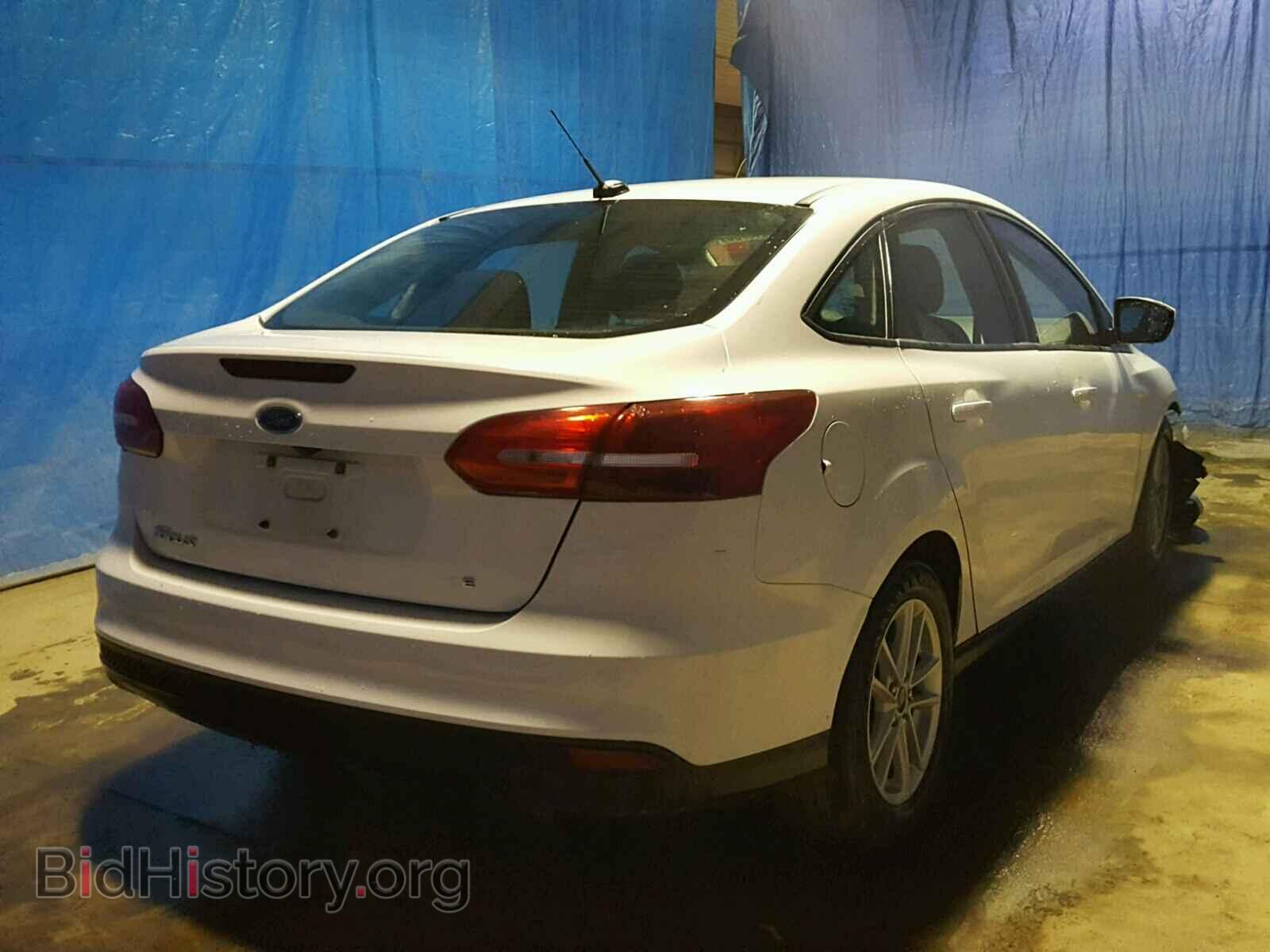 2017 FORD FOCUS - VIN: 1FADP3F23HL215816 - Photo 4