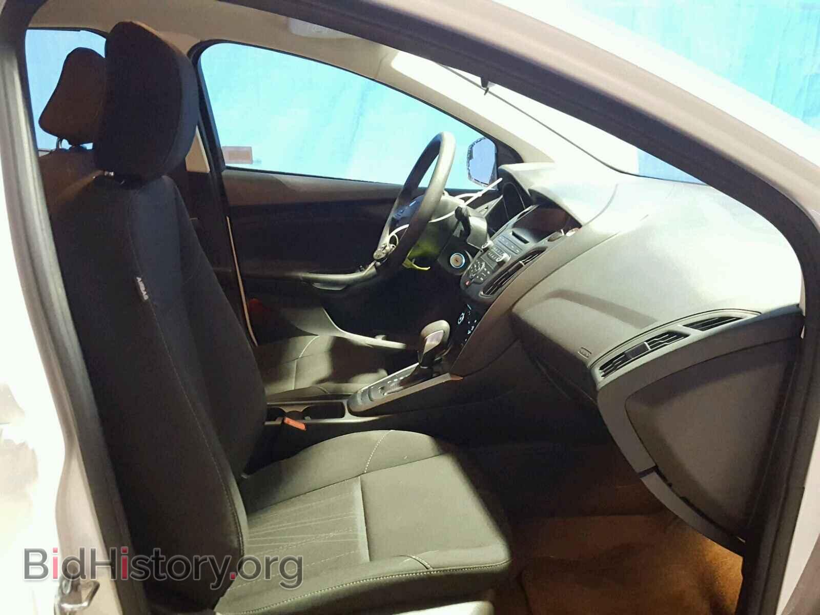 2017 FORD FOCUS - VIN: 1FADP3F23HL215816 - Photo 5