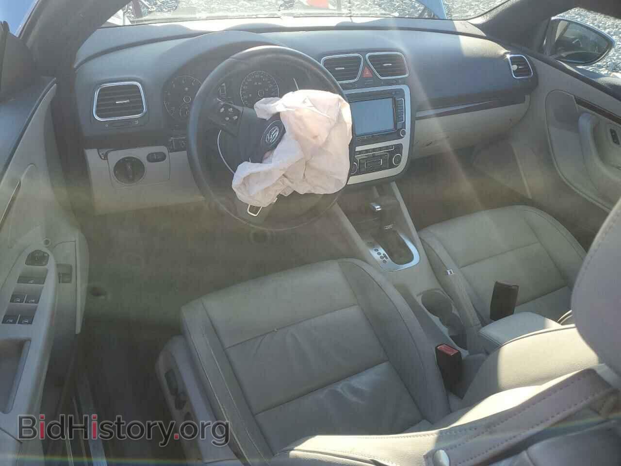 2010 VOLKSWAGEN EOS - VIN: WVWFA7AH7AV016866 - Фото 8