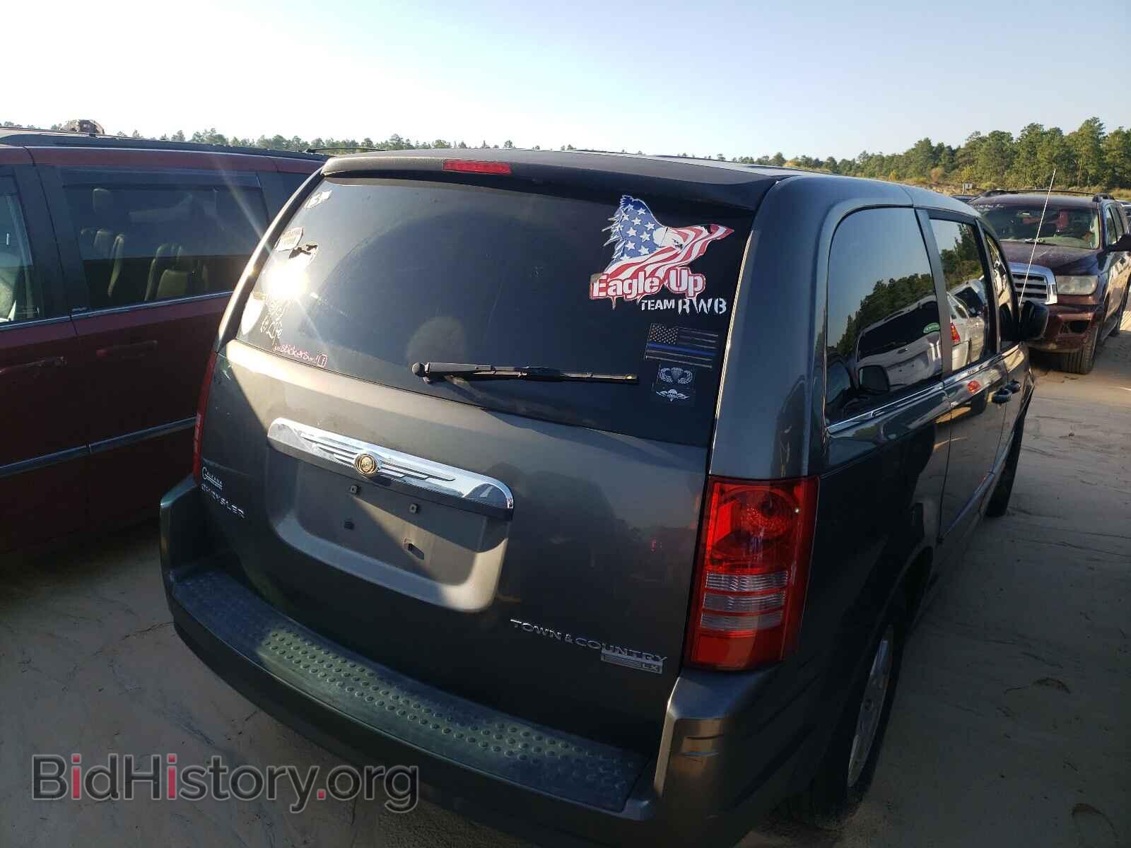 2010 CHRYSLER MINIVAN - VIN: 2A4RR2D17AR344812 - Фото 4