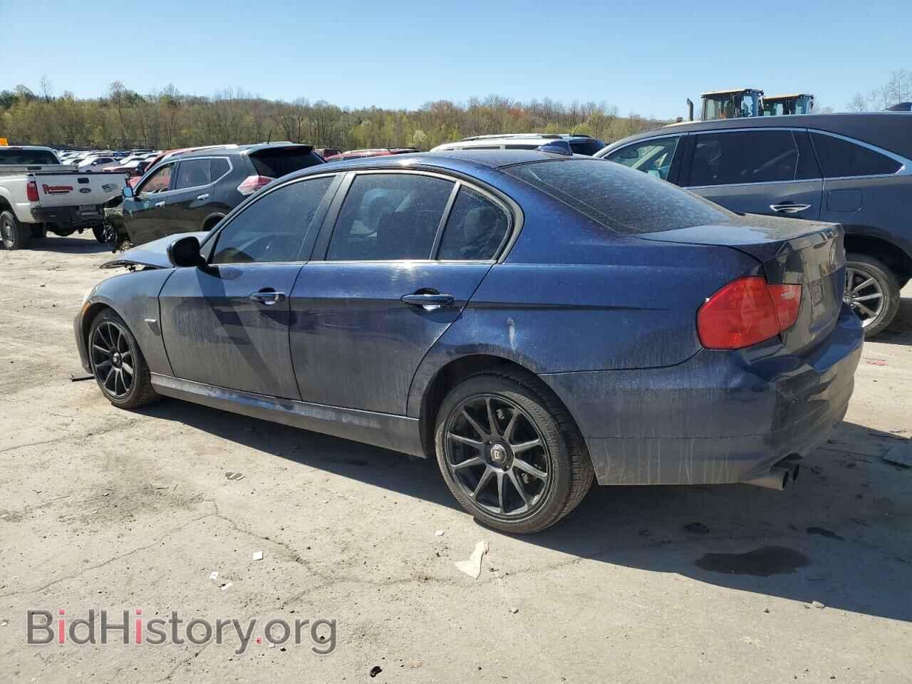 2011 BMW 3 SERIES - VIN: WBAPK5C56BF123179 - Фото 2