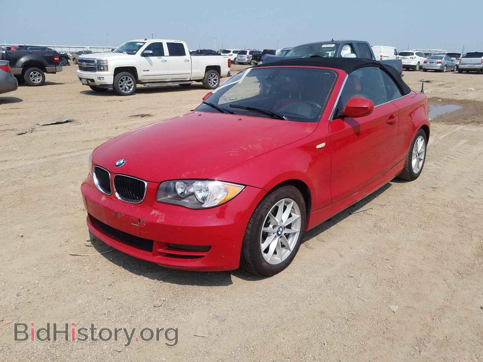 2011 BMW 1 SERIES - VIN: WBAUL7C55BVM79754 - Фото 2