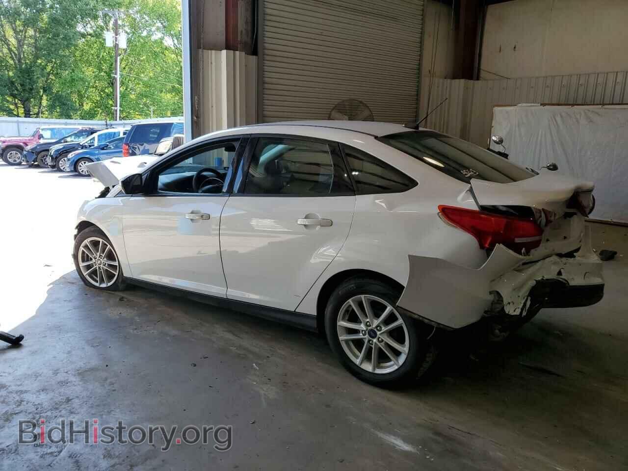 2017 FORD FOCUS - VIN: 1FADP3F27HL308872 - Фото 2
