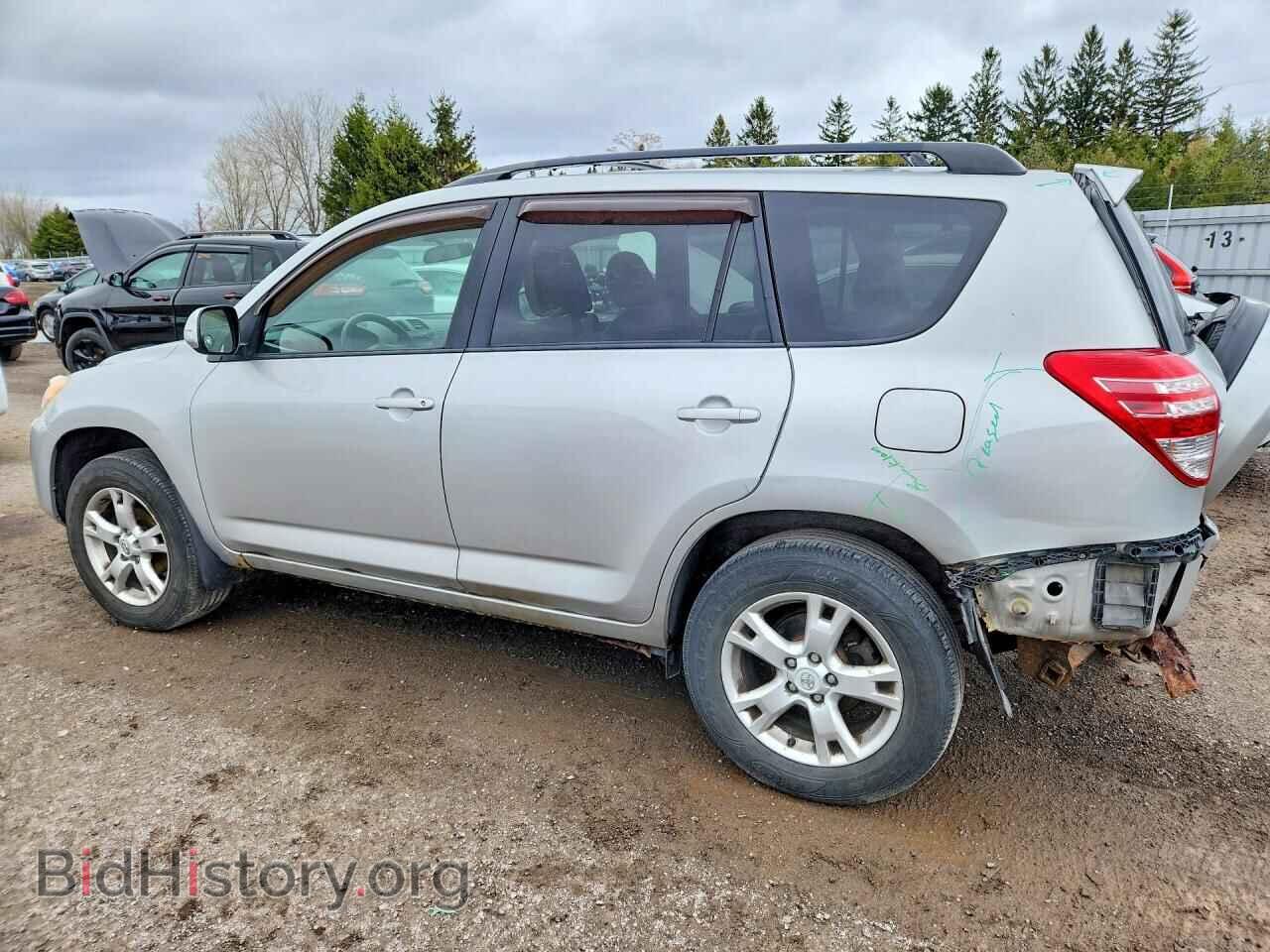 2011 TOYOTA RAV4 - VIN: 2T3BF4DV3BW169402 - Фото 2