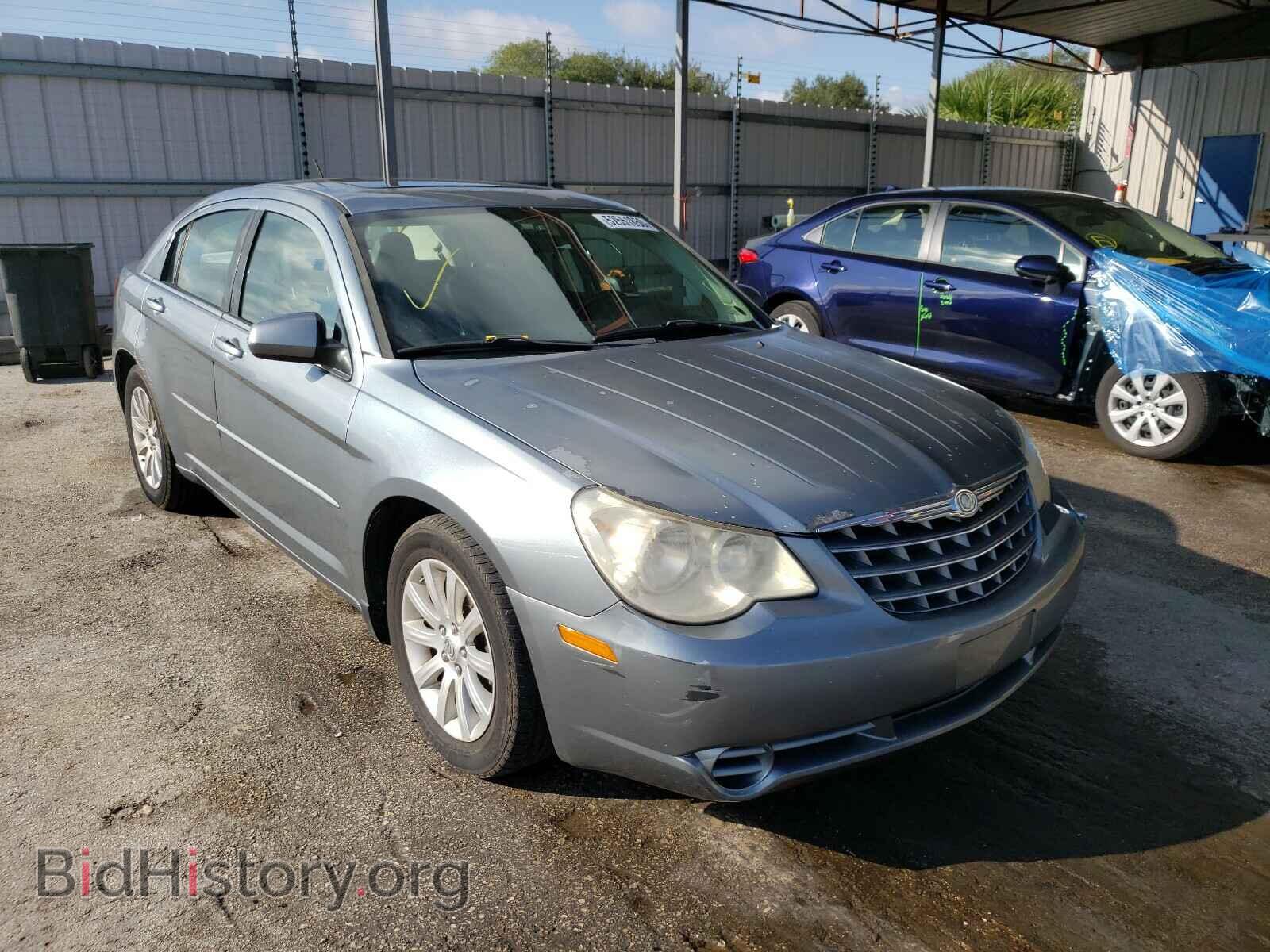 Photo 1C3CC5FB2AN227936 - CHRYSLER SEBRING 2010