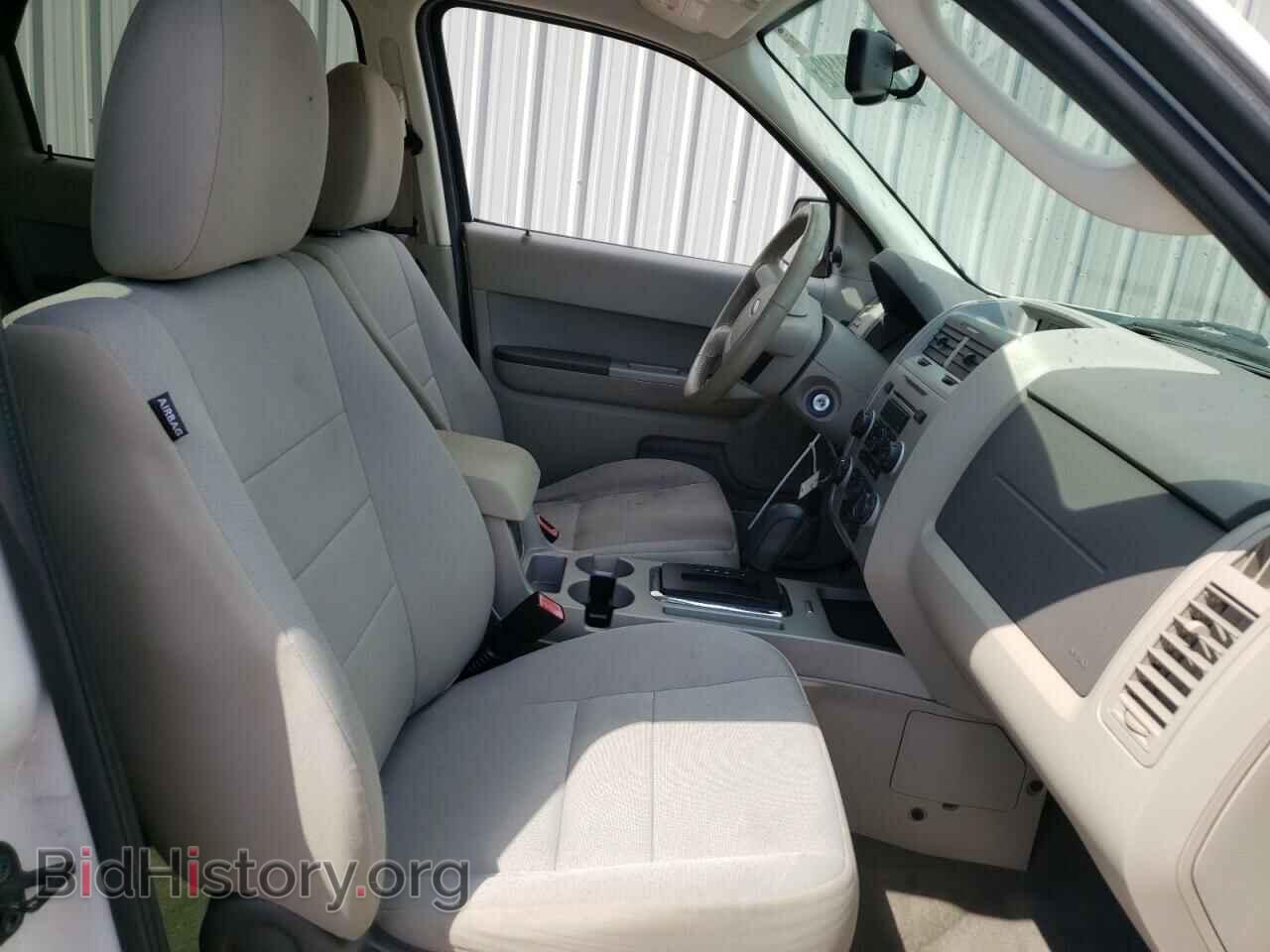 2011 FORD ESCAPE - VIN: 1FMCU0D78BKB81957 - Фото 5