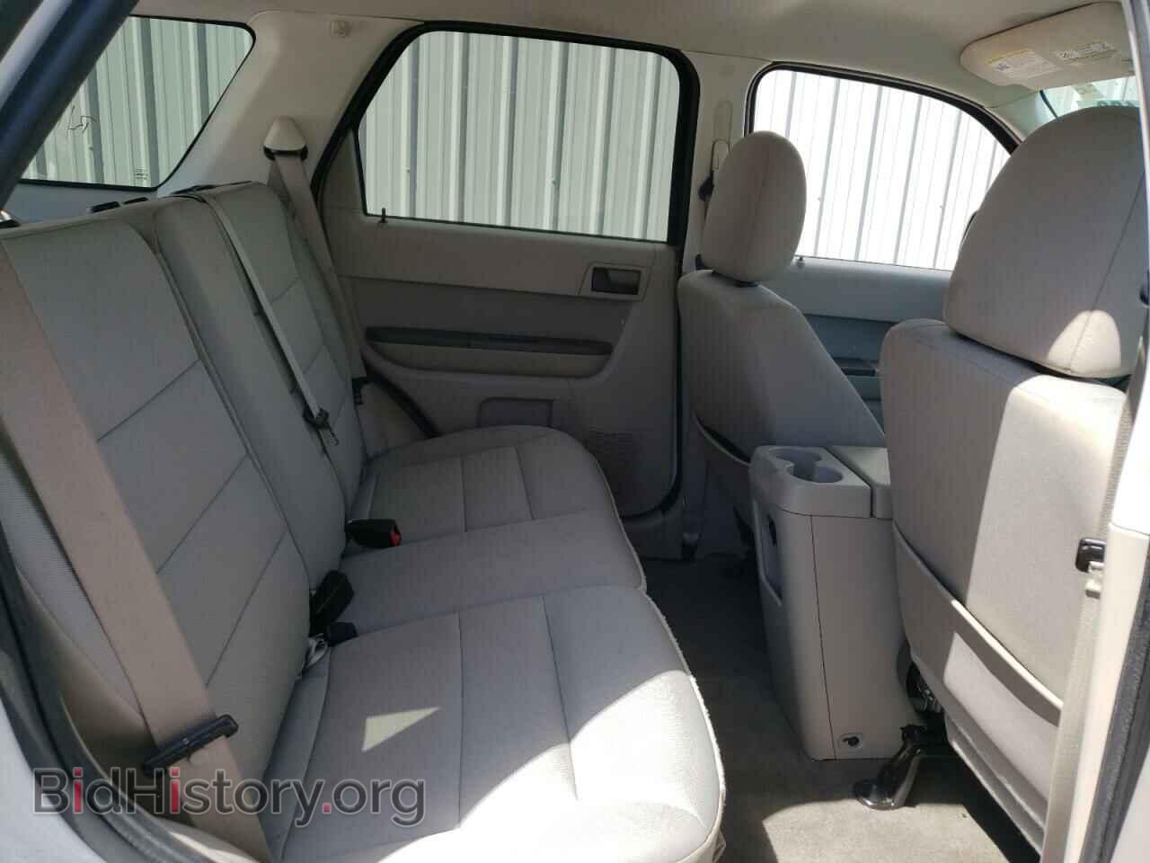 2011 FORD ESCAPE - VIN: 1FMCU0D78BKB81957 - Фото 6