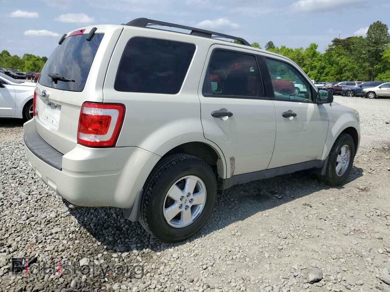2009 FORD ESCAPE - VIN: 1FMCU03G29KB94795 - Фото 3