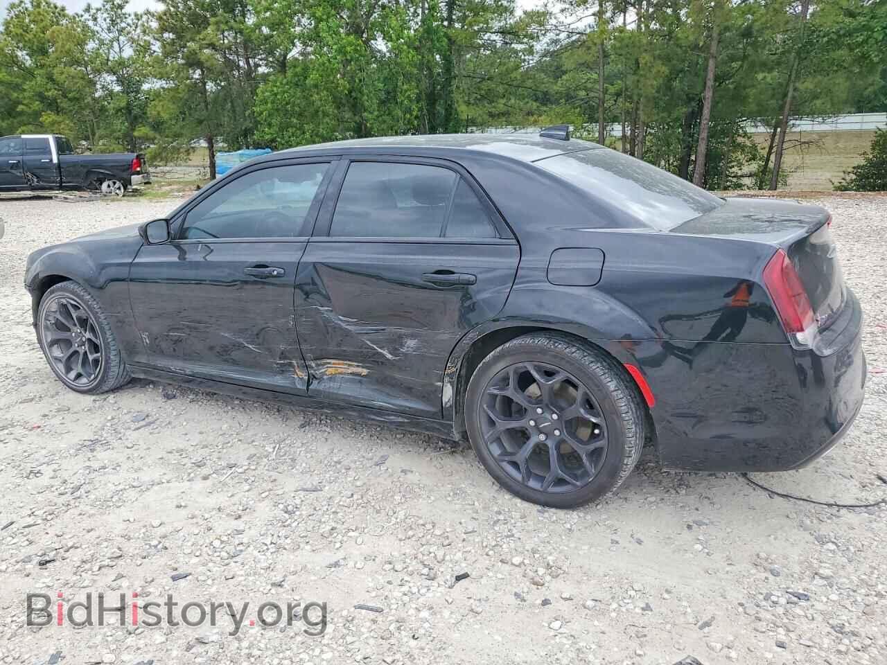 2020 CHRYSLER 300 - VIN: 2C3CCABG3LH201237 - Фото 2
