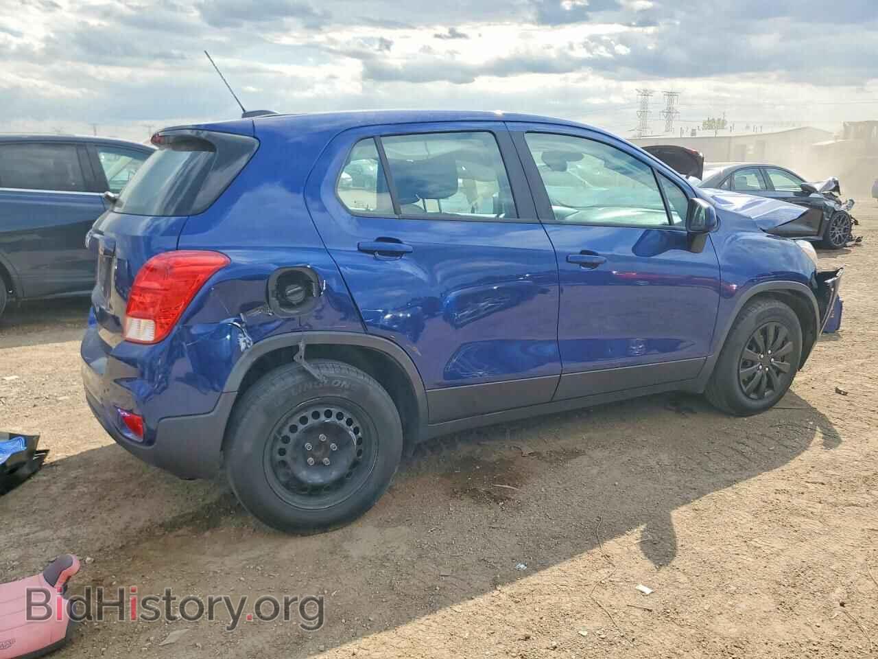2017 CHEVROLET TRAX - VIN: 3GNCJKSB9HL192884 - Фото 3