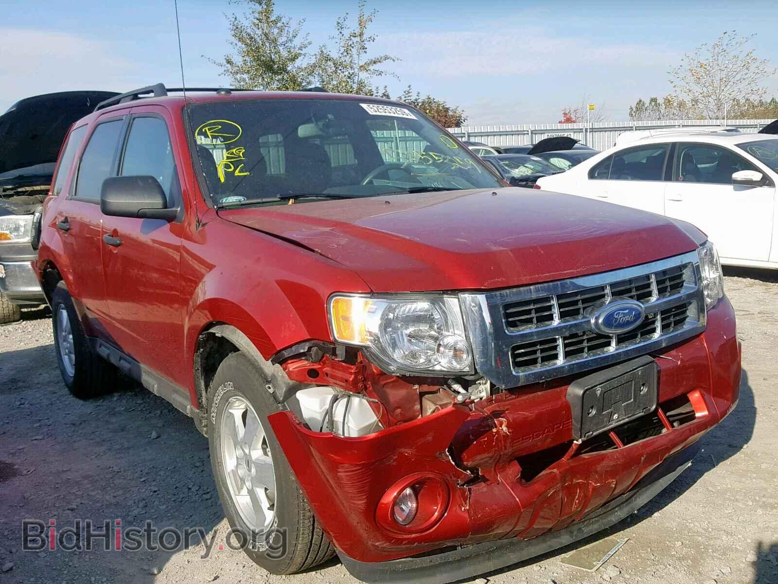Фотография 1FMCU0D73CKA68211 - FORD ESCAPE 2012