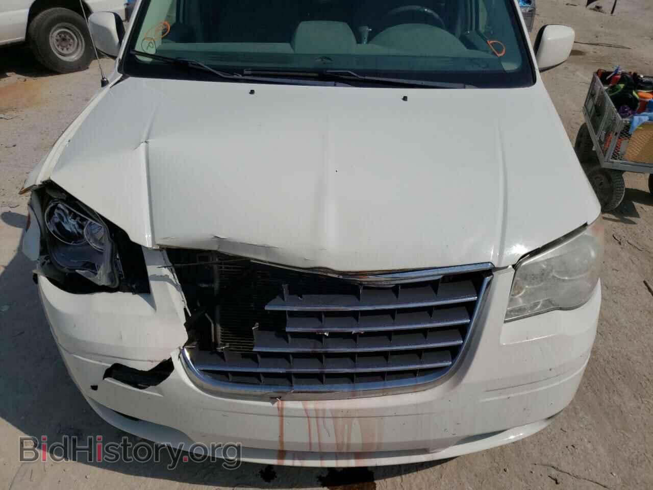 2010 CHRYSLER MINIVAN - VIN: 2A4RR5D17AR308670 - Фото 7