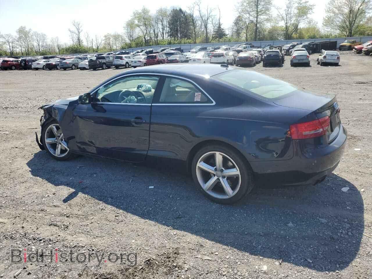 2010 AUDI A5 - VIN: WAULFAFR5AA025217 - Фото 2
