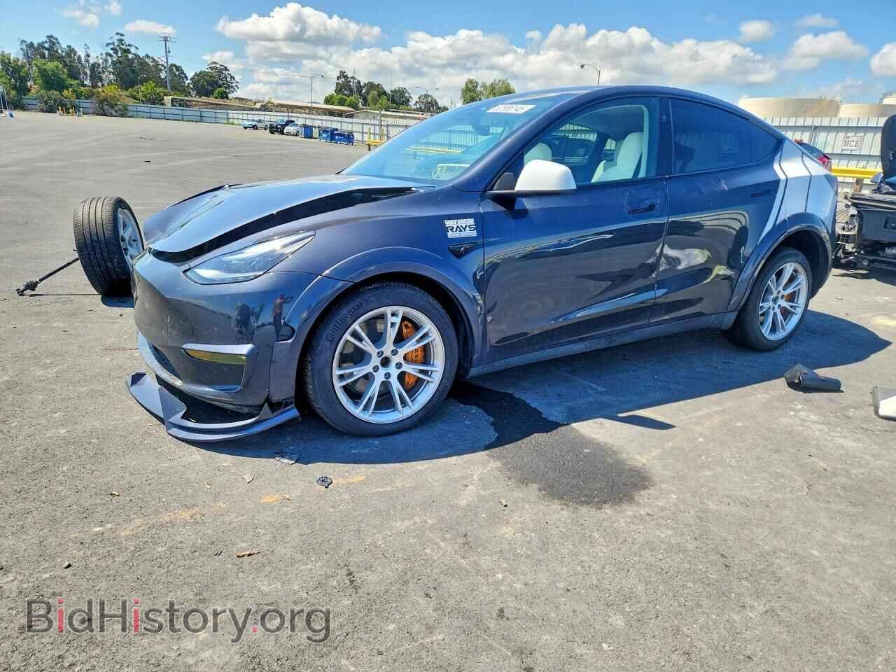 Фотография 7SAYGDEE0RF005209 - TESLA MODEL Y 2024