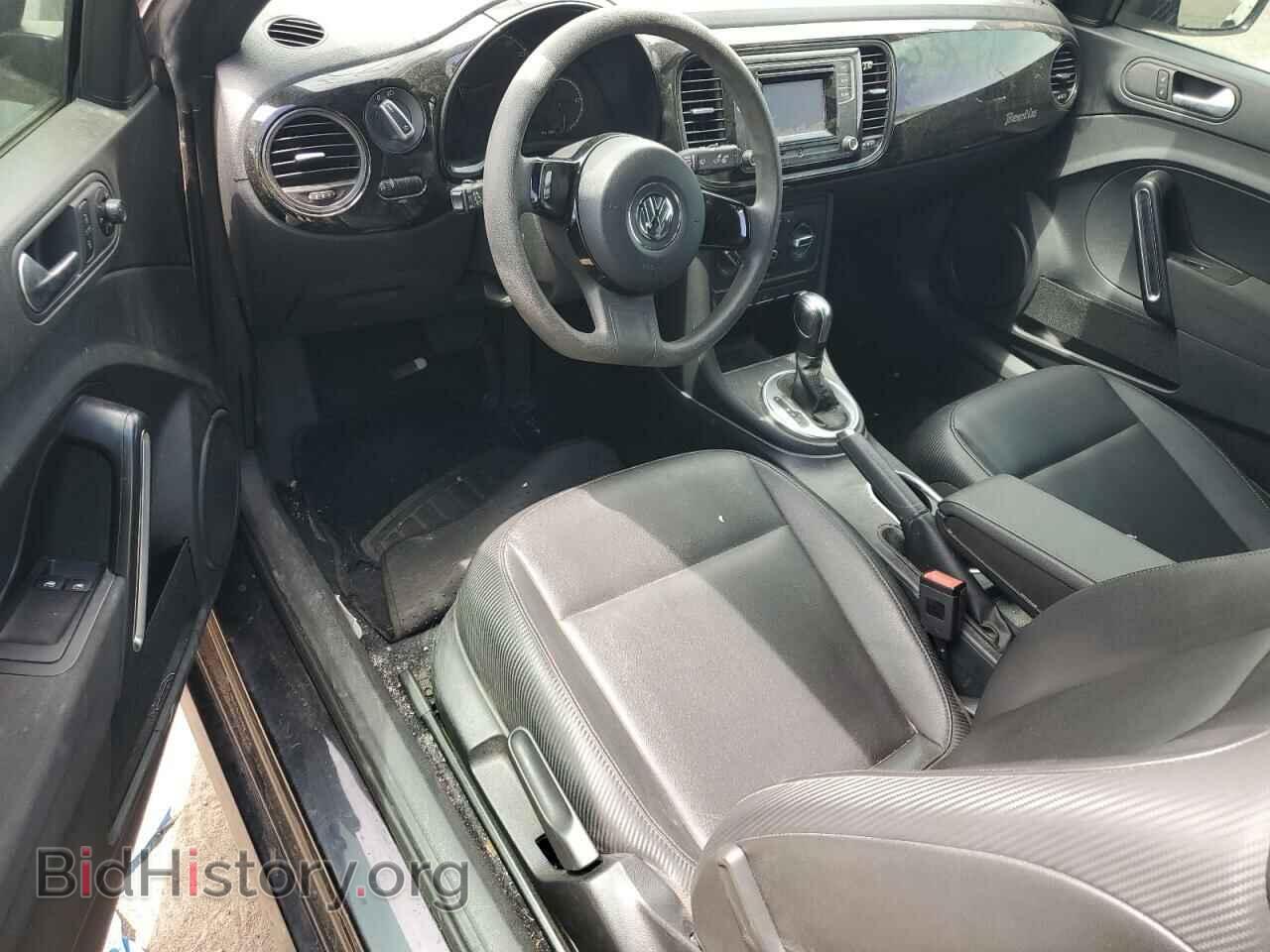 2017 VOLKSWAGEN BEETLE - VIN: 3VWF17AT7HM621136 - Фото 8