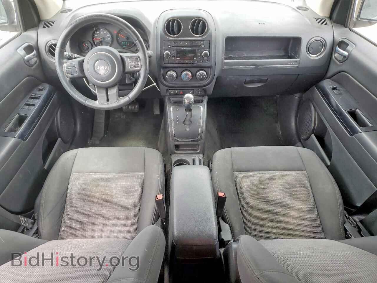 2012 JEEP COMPASS - VIN: 1C4NJDEB9CD650883 - Photo 8
