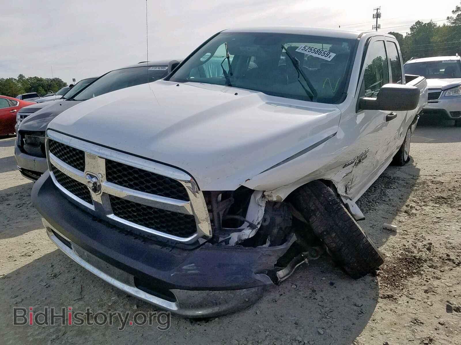 2015 RAM 1500 ST - VIN: 1C6RR7FT2FS706351 - Фото 2