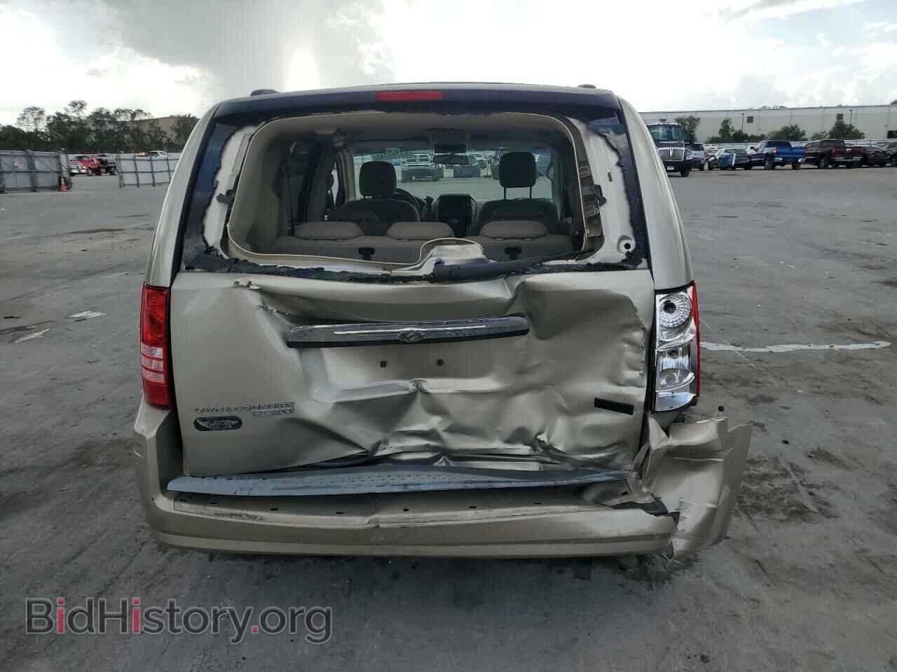 2008 CHRYSLER MINIVAN - VIN: 2A8HR44H28R766600 - Фото 6