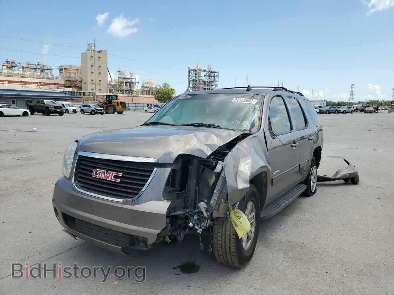 2013 GMC YUKON - VIN: 1GKS1CE04DR254803 - Фото 2