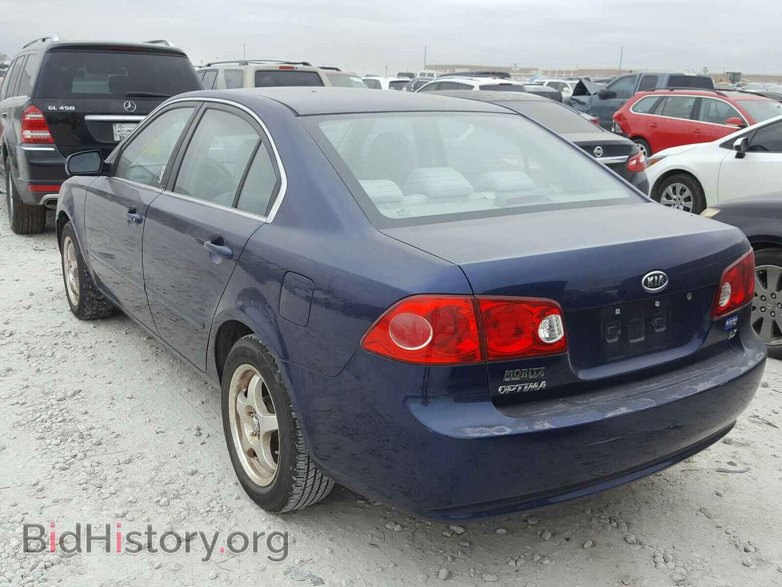 2008 KIA OPTIMA - VIN: KNAGE123885234525 - Фото 3