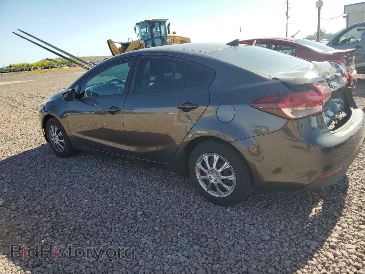 2017 KIA FORTE - VIN: 3KPFK4A7XHE035042 - Фото 2