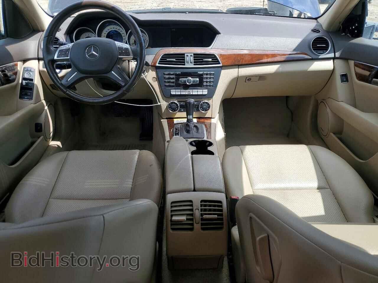 2012 MERCEDES-BENZ C-CLASS - VIN: WDDGF4HB7CA603106 - Фото 8