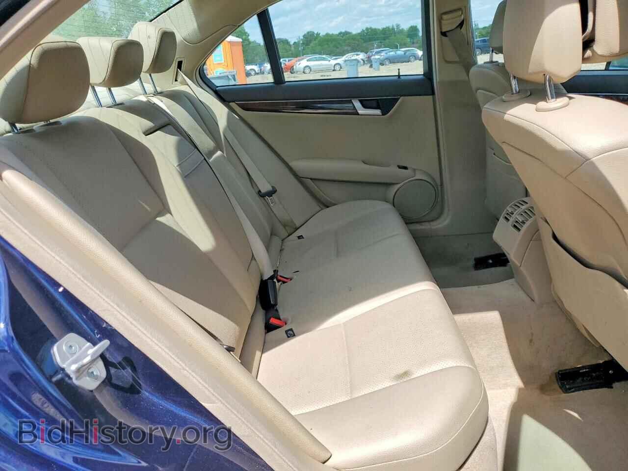 2012 MERCEDES-BENZ C-CLASS - VIN: WDDGF4HB7CA603106 - Фото 10