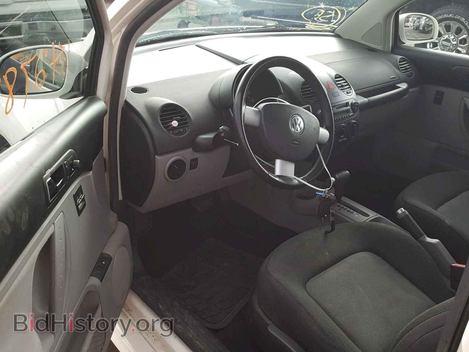 2004 VOLKSWAGEN BEETLE - VIN: 3VWBK31C24M411400 - Фото 9