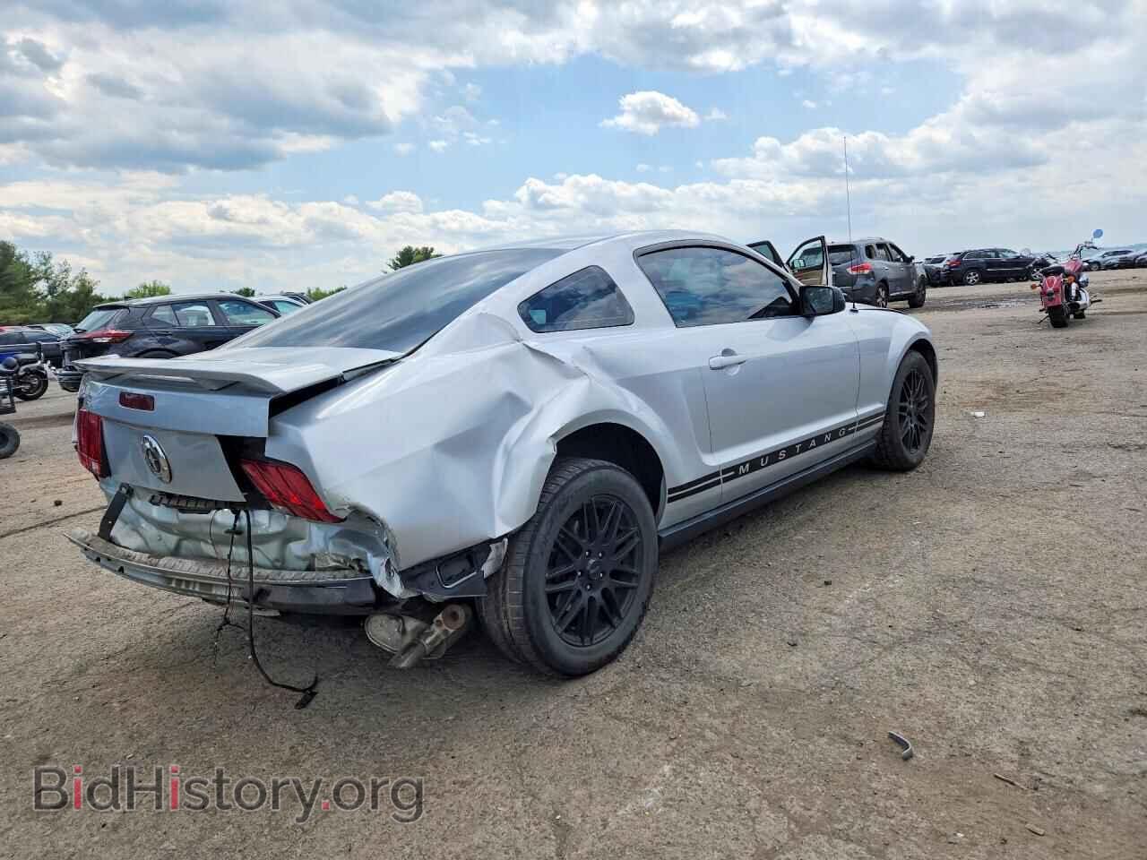 2005 FORD MUSTANG - VIN: 1ZVFT80N355239433 - Фото 3
