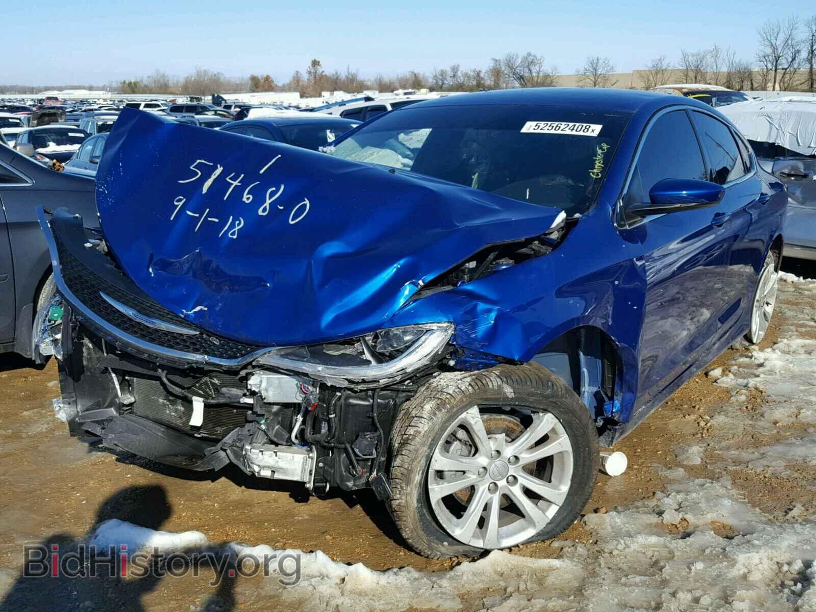 2017 CHRYSLER 200 - VIN: 1C3CCCAB7HN512069 - Фото 2