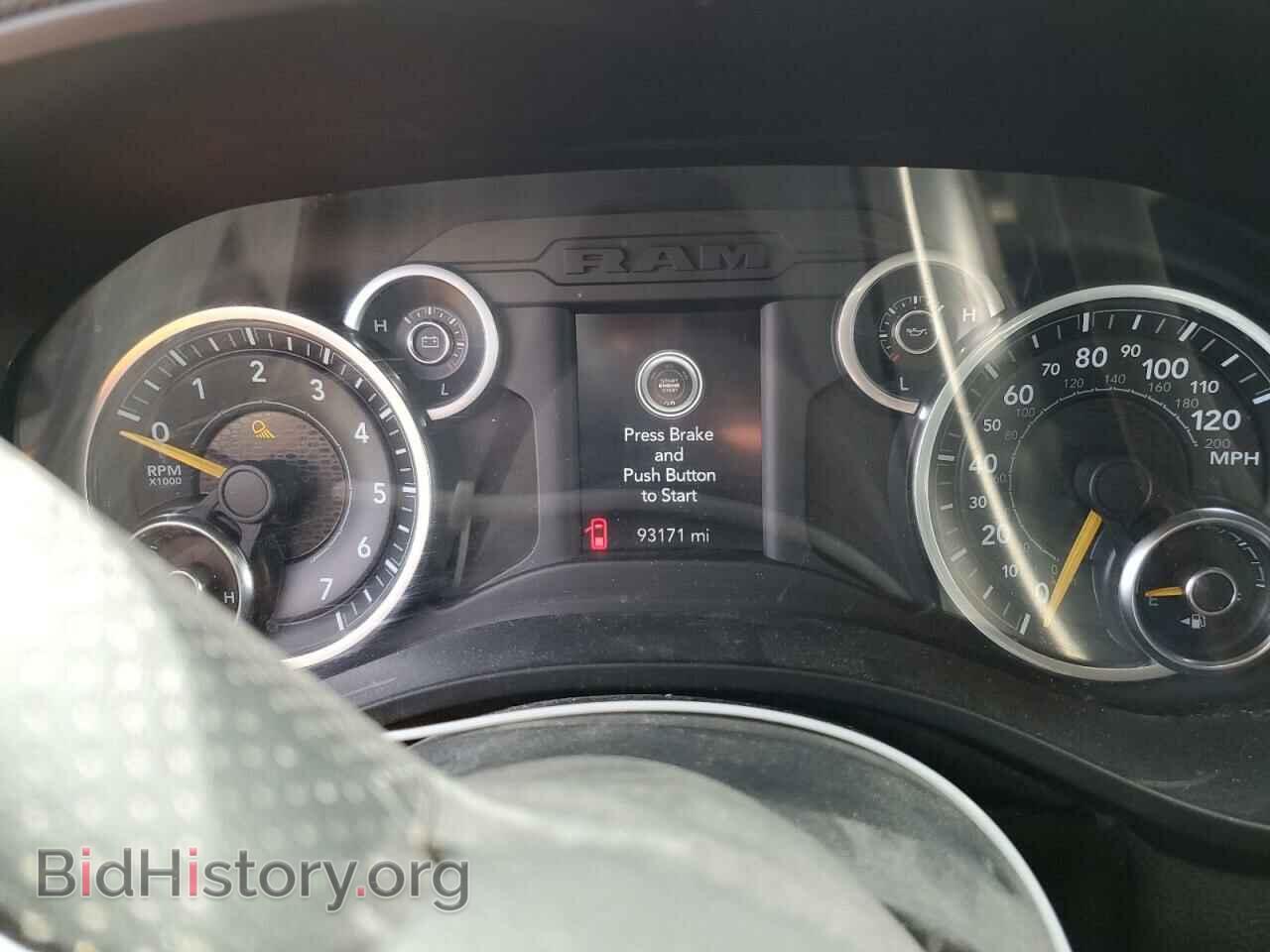 2019 RAM 1500 - VIN: 1C6SRFGT6KN630412 - Фото 9