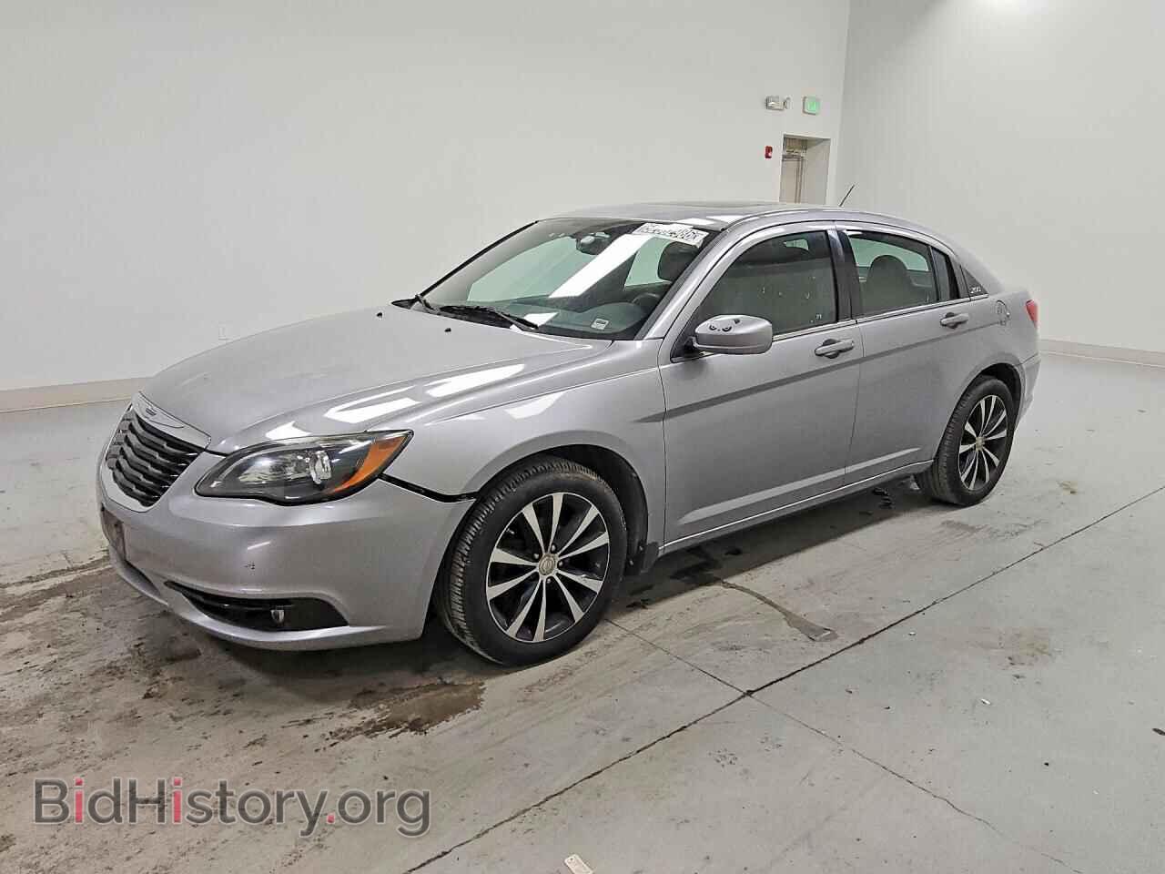 Фотография 1C3CCBBB8DN516019 - CHRYSLER 200 2013