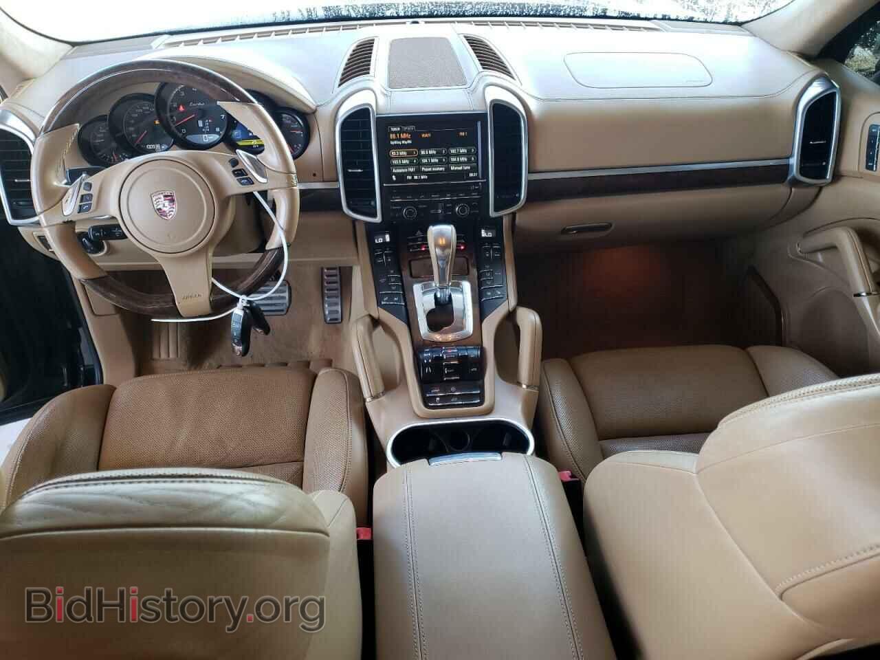 2011 PORSCHE CAYENNE - VIN: WP1AC2A26BLA81481 - Фото 8