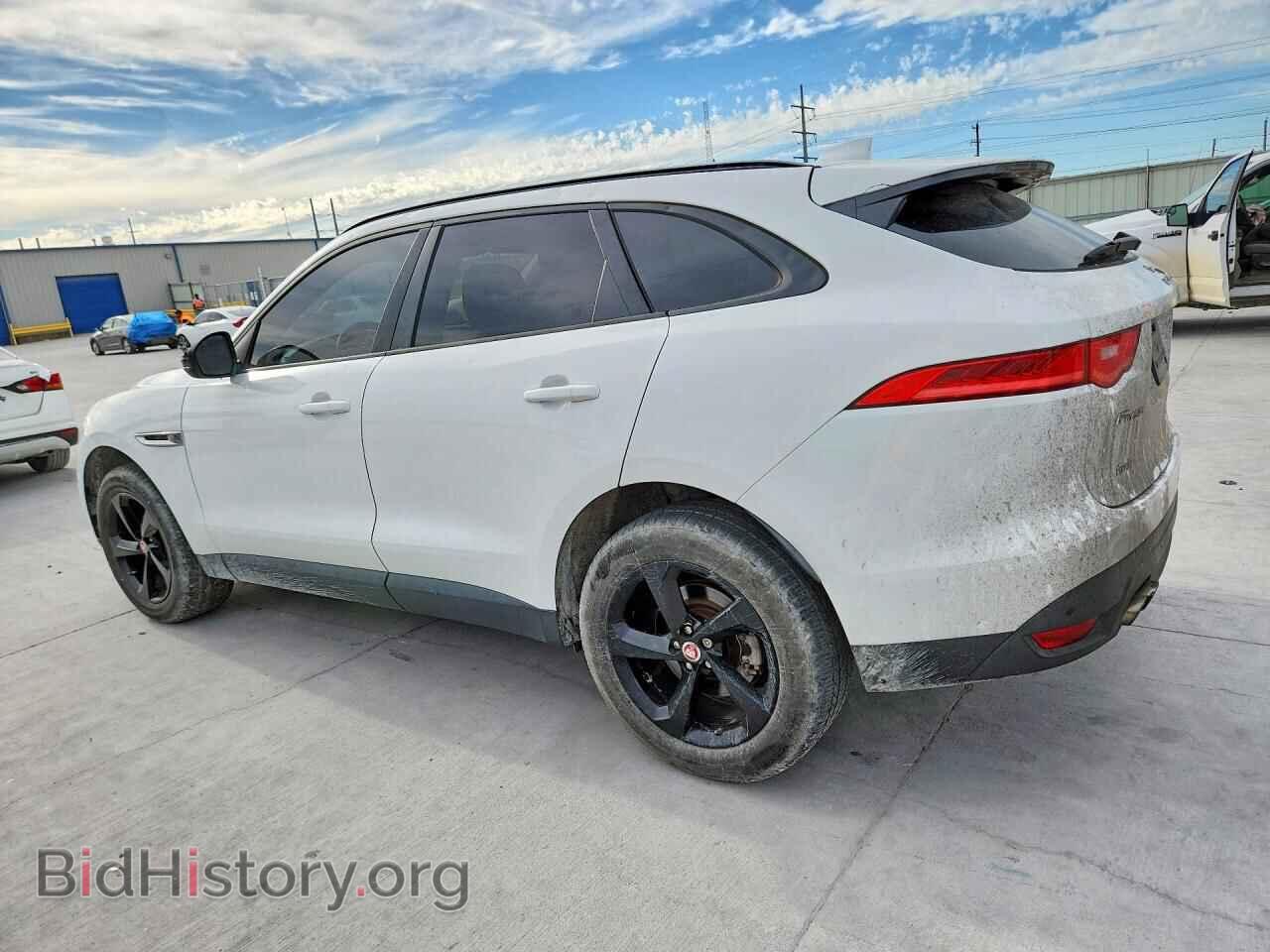 2017 JAGUAR F-PACE - VIN: SADCJ2BN1HA488545 - Фото 2
