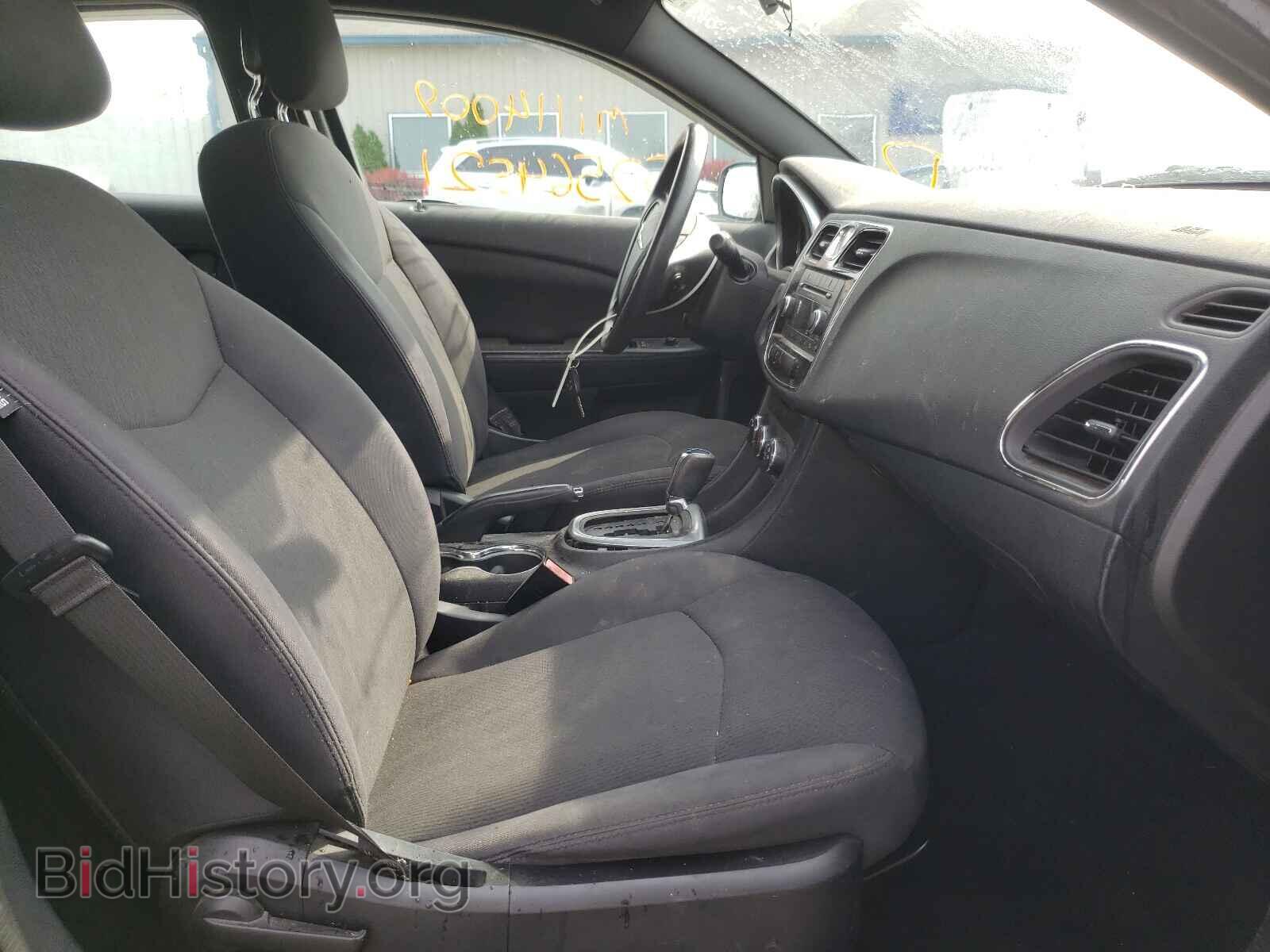 2013 CHRYSLER 200 - VIN: 1C3CCBAB1DN647374 - Photo 5