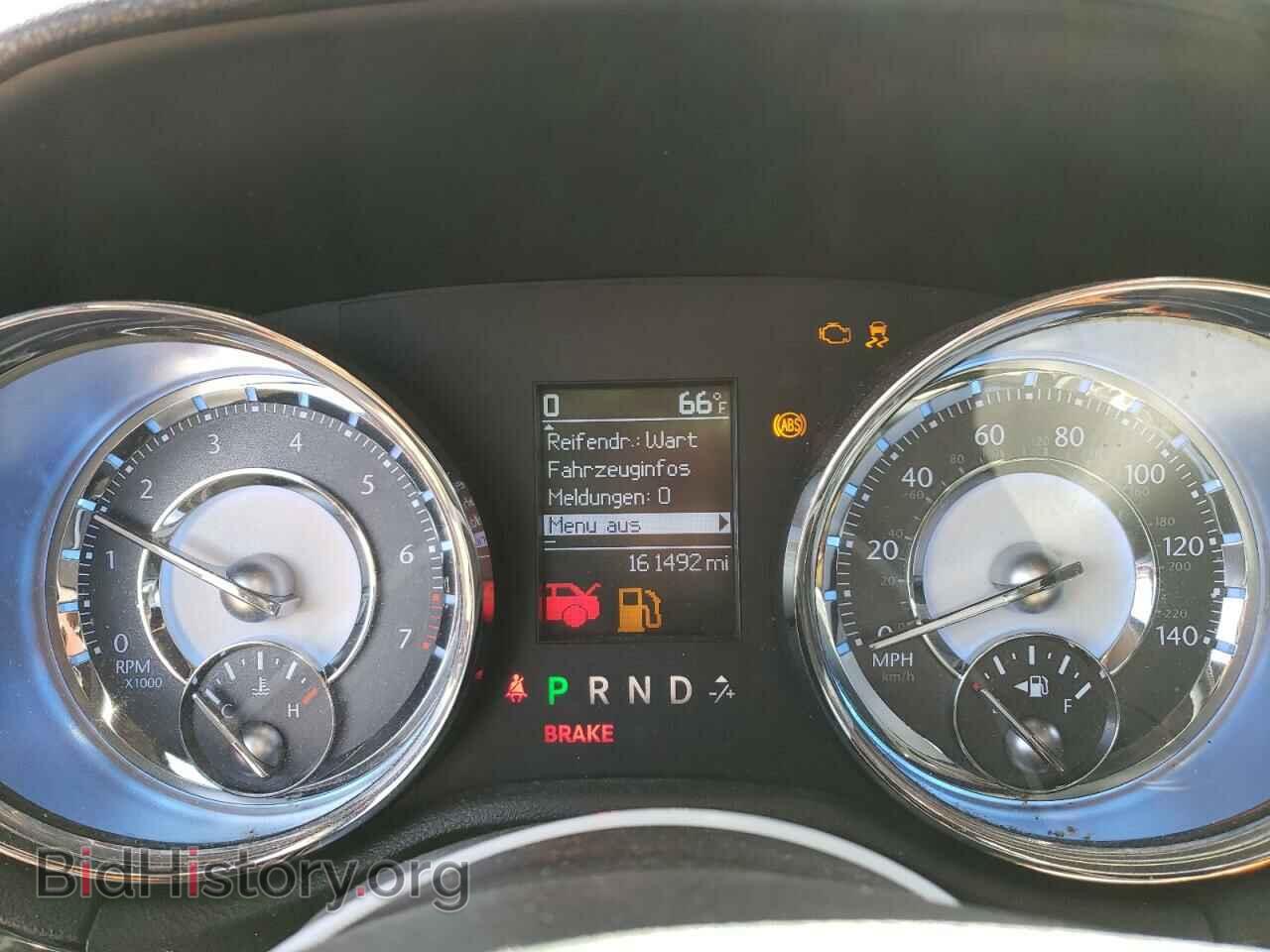 2011 CHRYSLER 300 - VIN: 2C3CA5CG3BH537397 - Фото 9