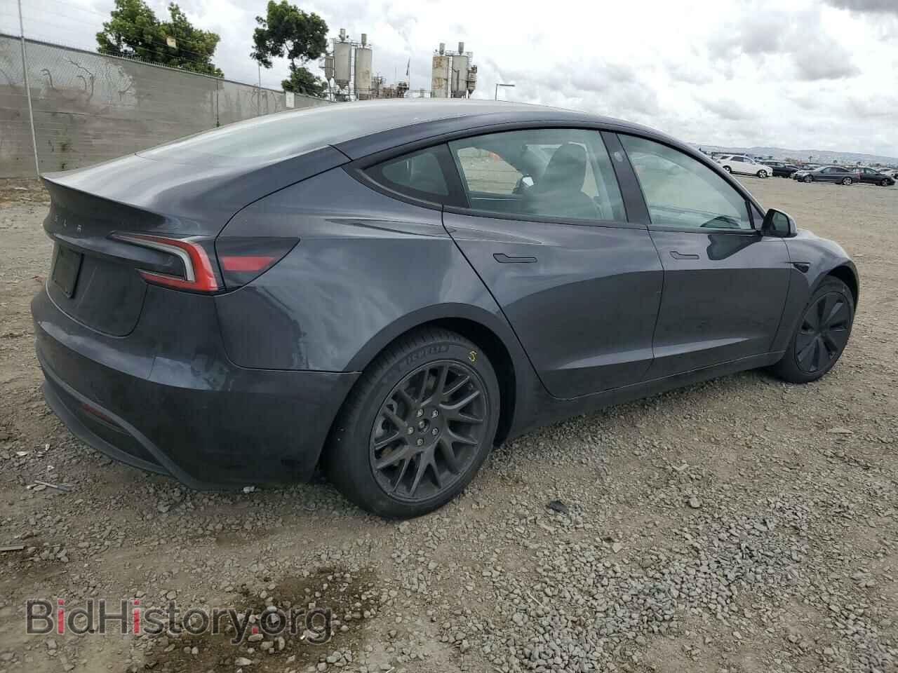 2025 TESLA MODEL 3 - VIN: 5YJ3E1EA9SF892355 - Photo 3