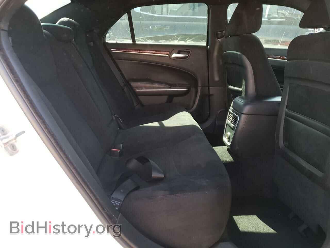 2012 CHRYSLER 300 - VIN: 2C3CCAAG2CH107853 - Фото 10