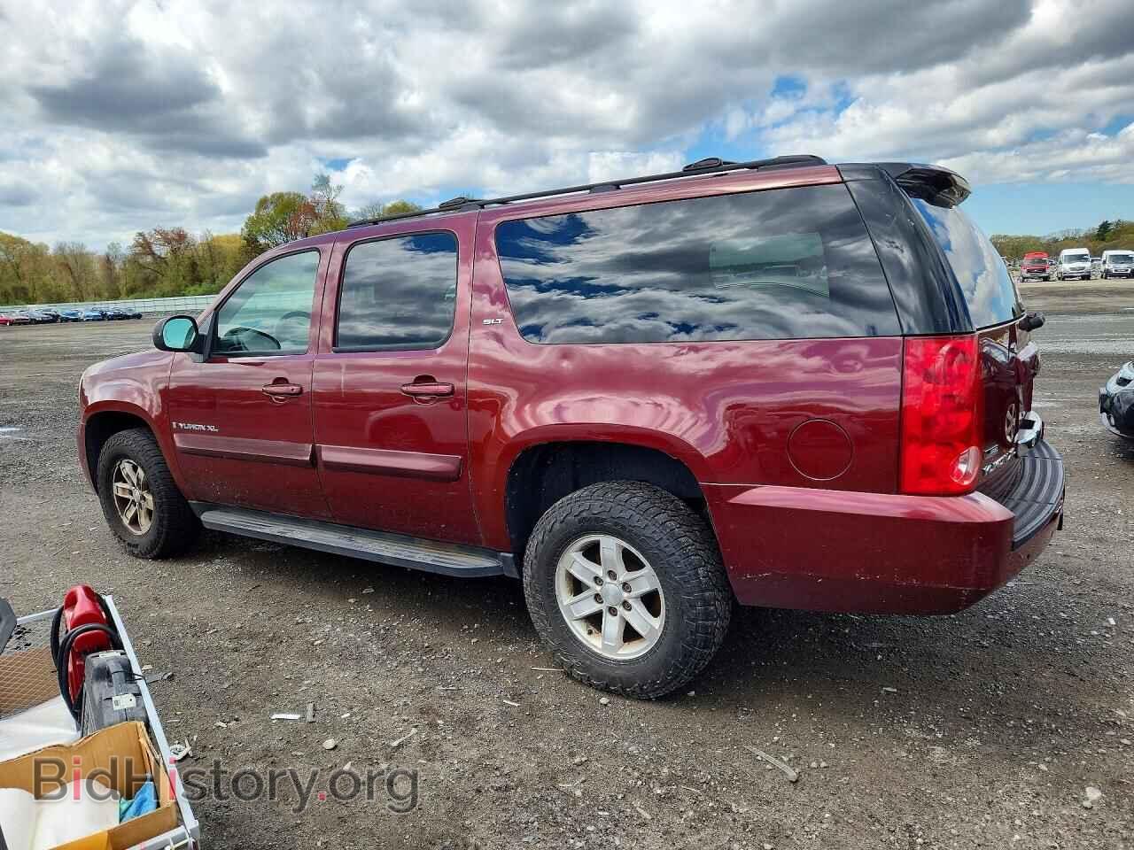 2008 GMC YUKON - VIN: 1GKFK16308J186080 - Фото 2
