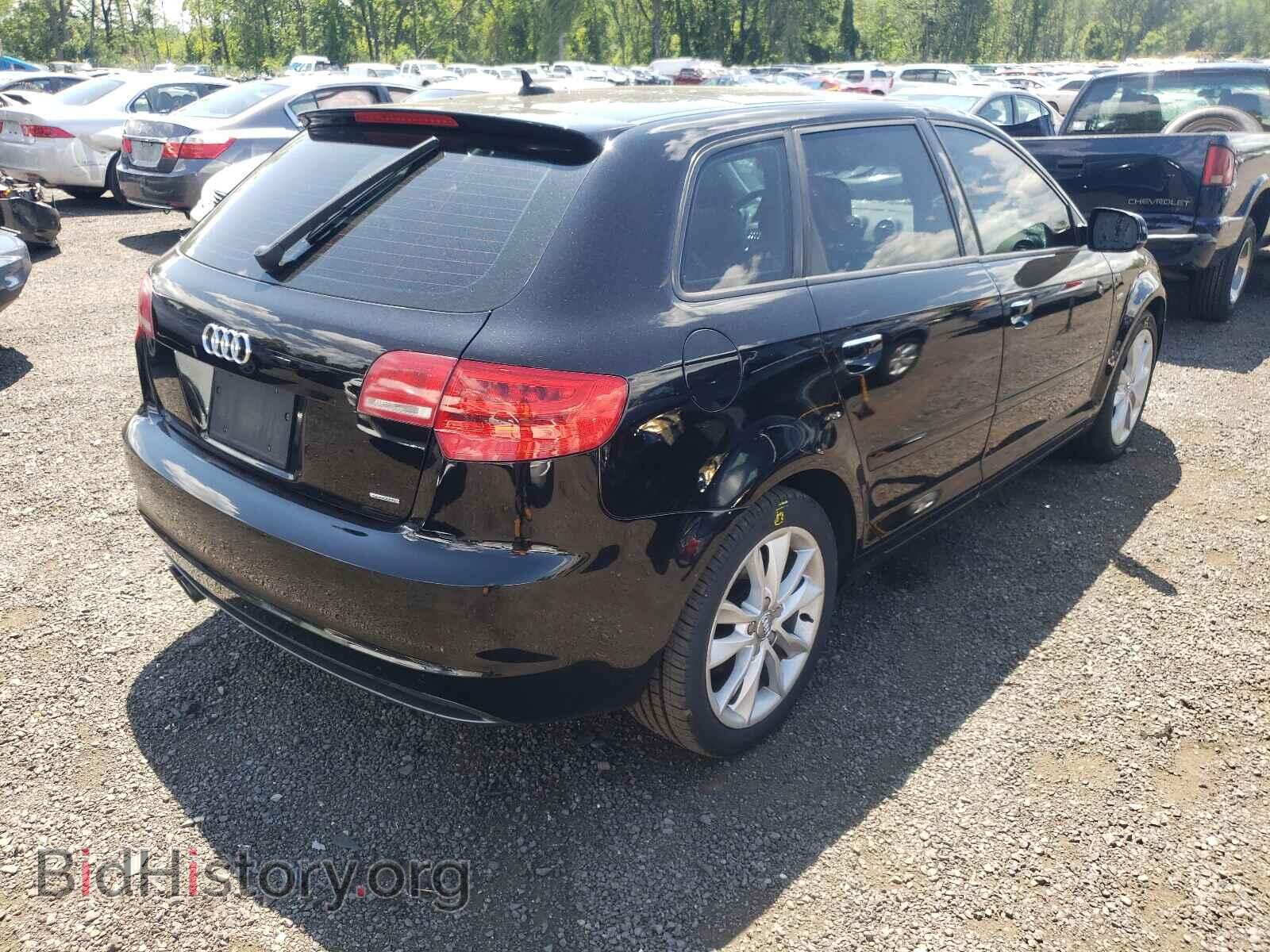 2011 AUDI A3 - VIN: WAUDFAFM0BA023093 - Фото 4