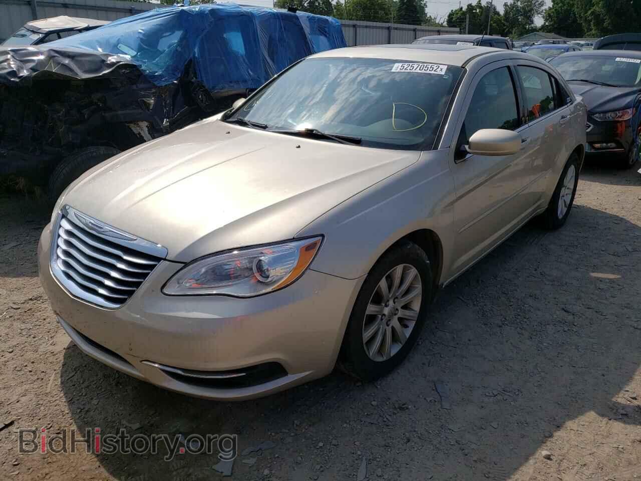 2013 CHRYSLER 200 - VIN: 1C3CCBBG7DN659653 - Фото 2