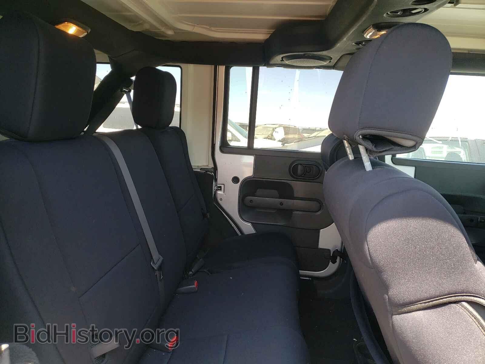 2010 JEEP WRANGLER - VIN: 1J4BB3H15AL106911 - Фото 6