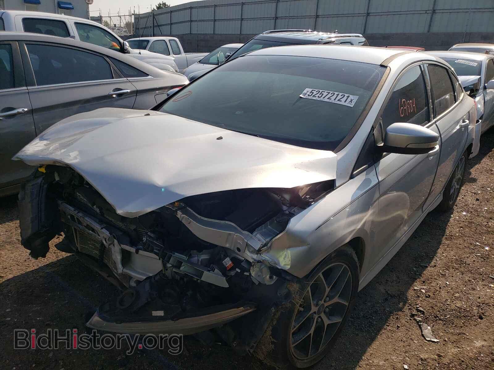 2016 FORD FOCUS - VIN: 1FADP3F2XGL275574 - Фото 2